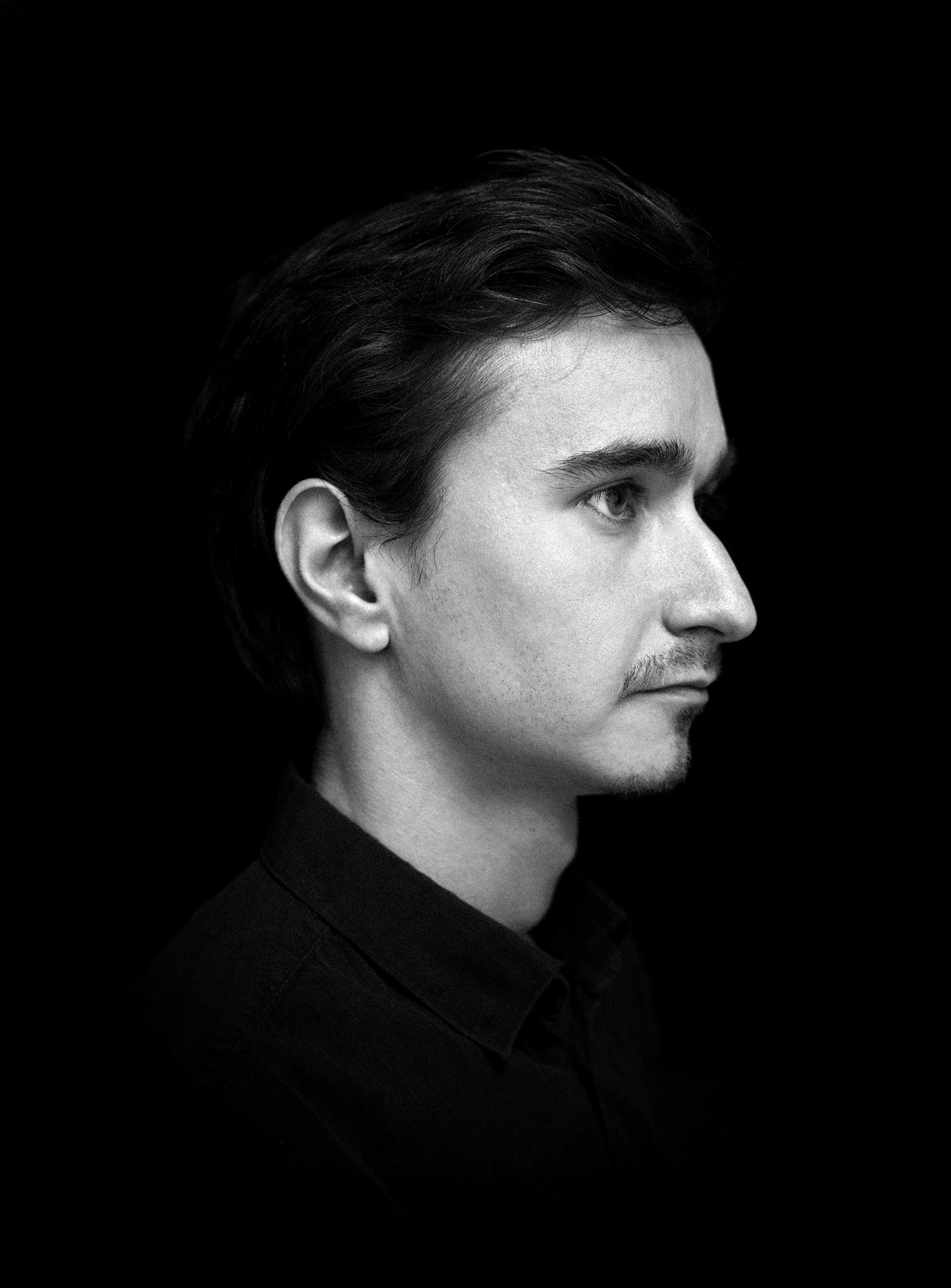 Portraits – 6/10 – 06_Artem%20Naumenko.jpg